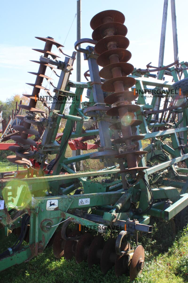 Mulcskultivátor - John Deere 10