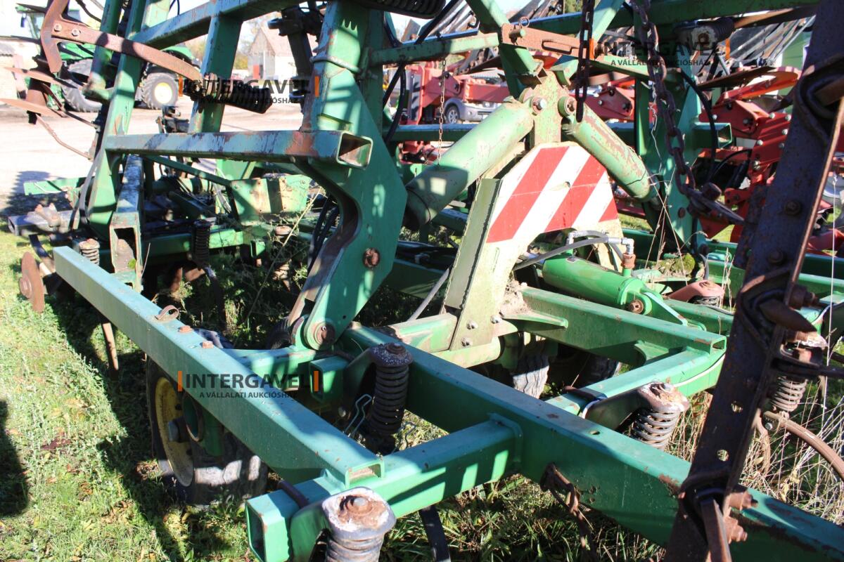 Mulcskultivátor - John Deere 16