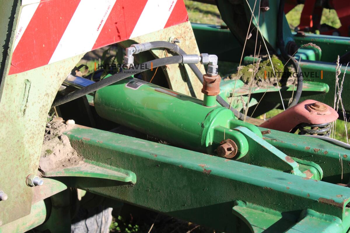 Mulcskultivátor - John Deere 17