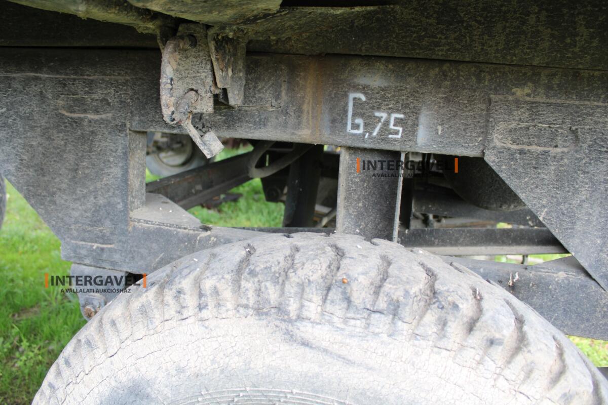 Pótkocsi - Mezőgép 25