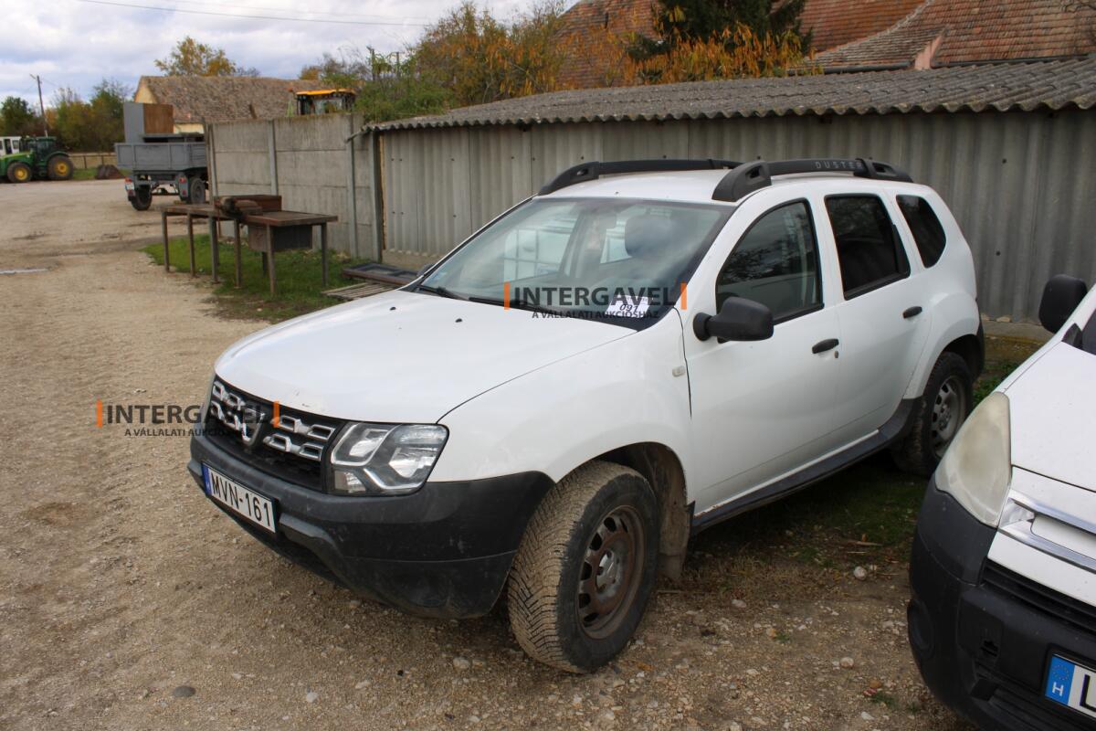 Kisteherautó - Dacia