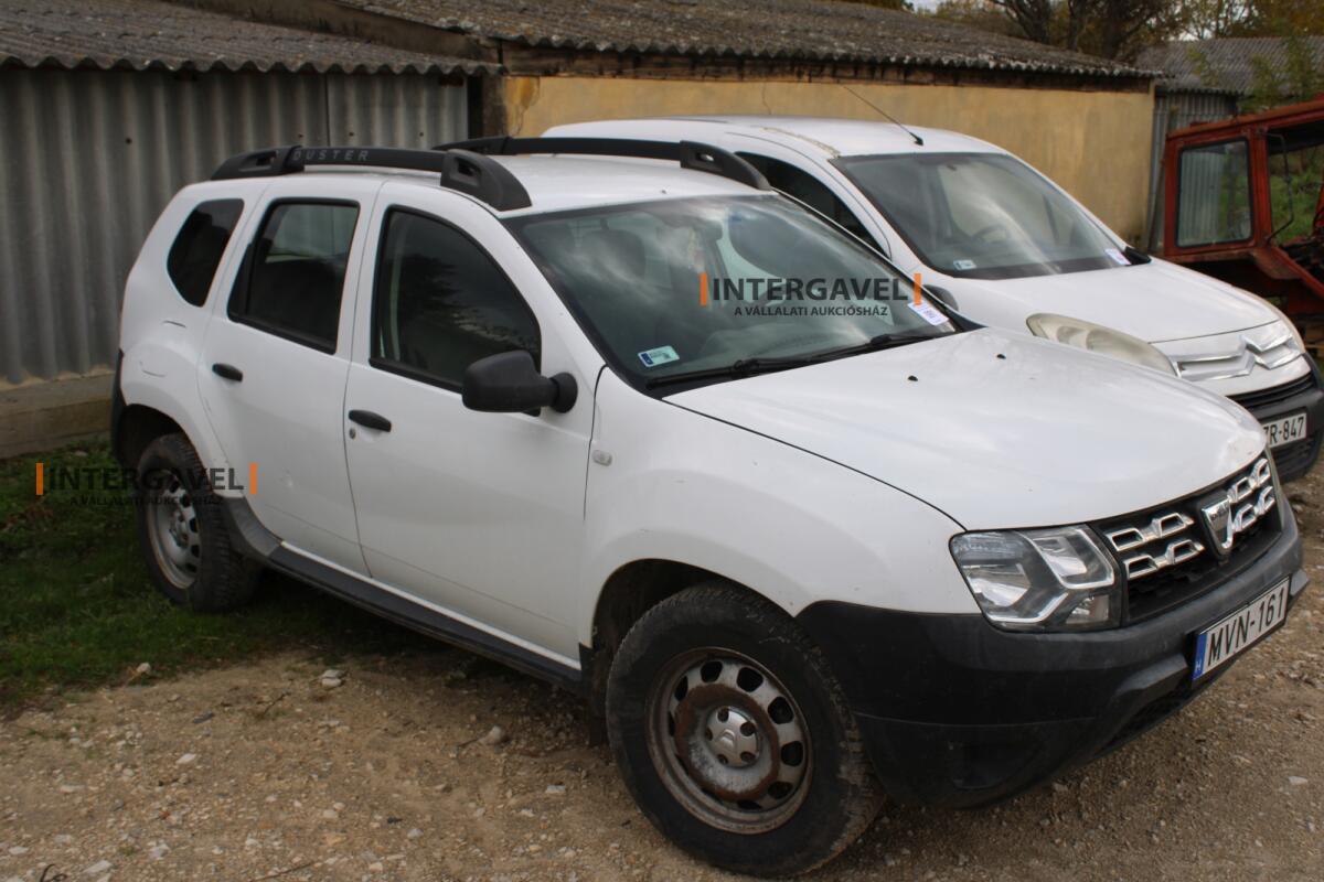 Kisteherautó - Dacia 2