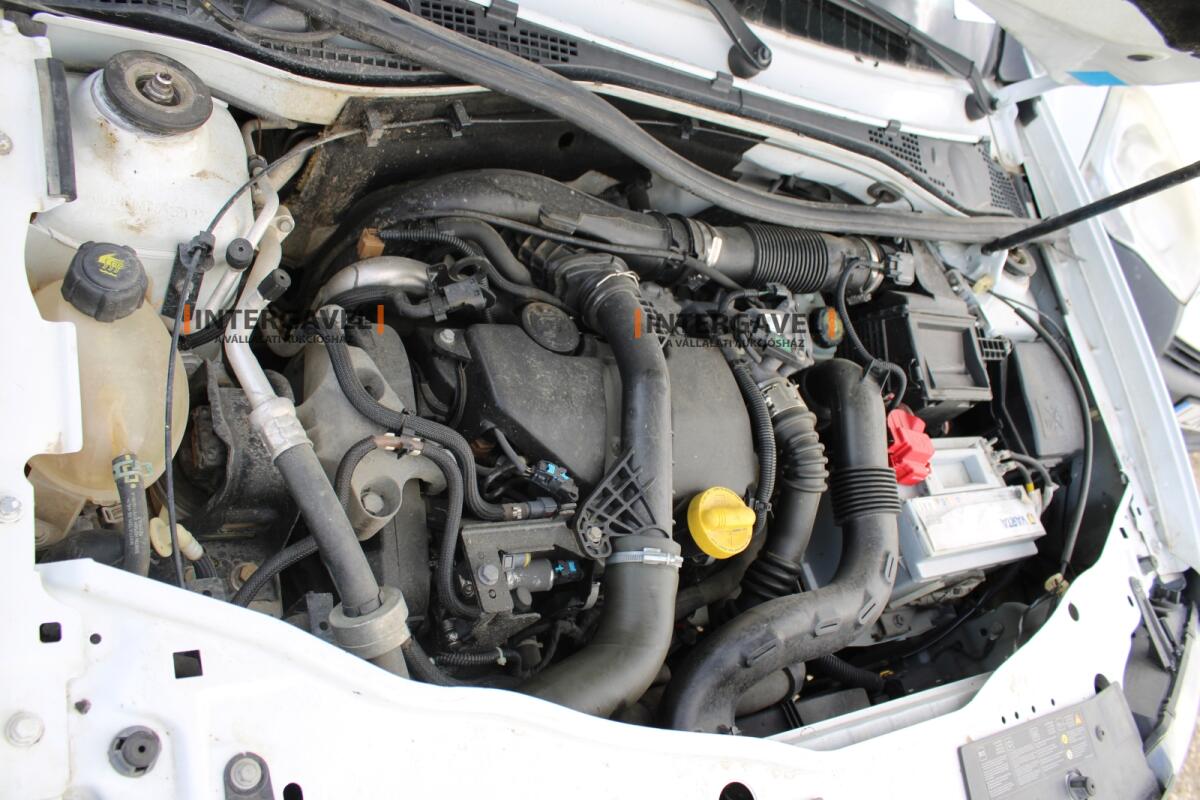 Kisteherautó - Dacia 37