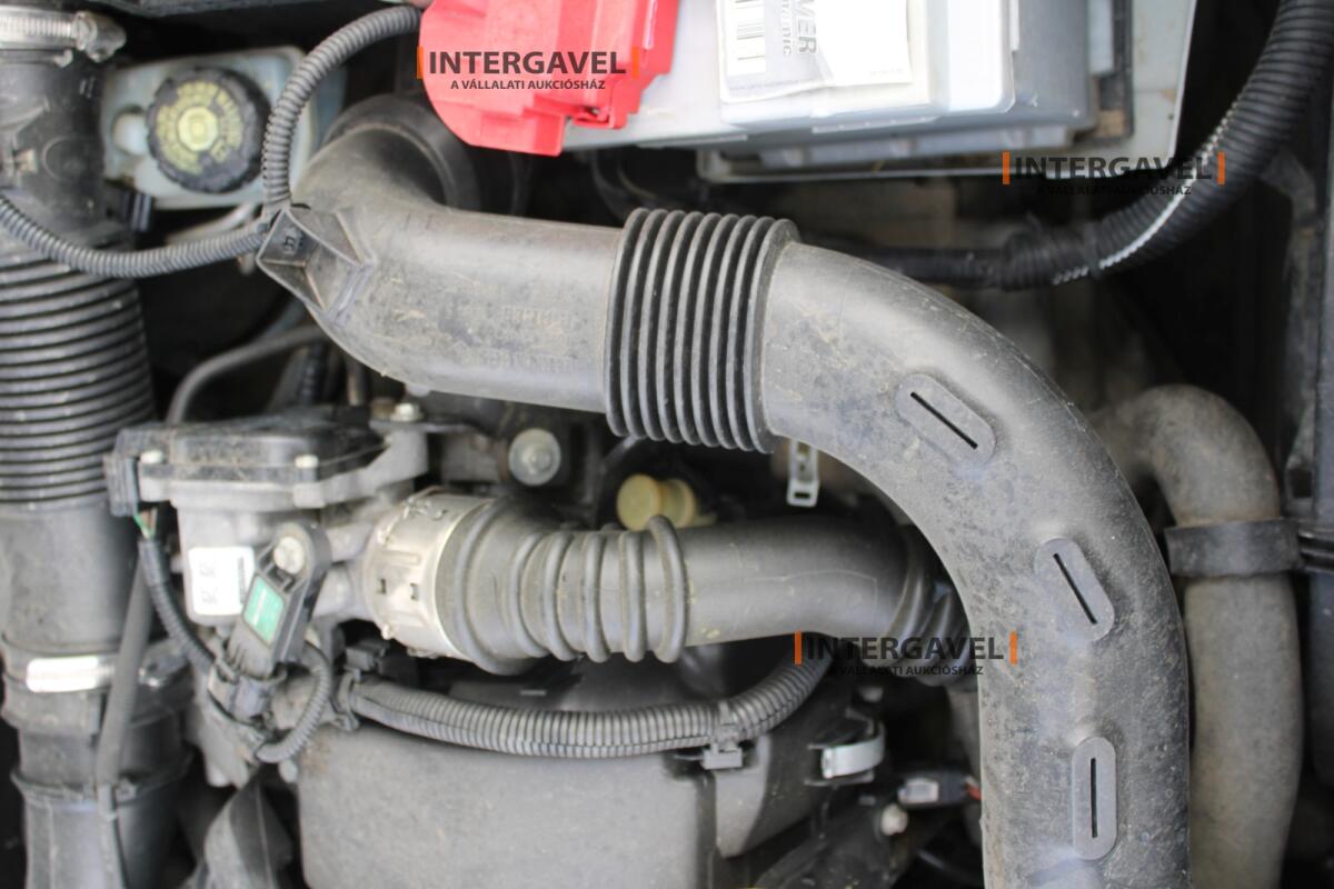 Kisteherautó - Dacia 40