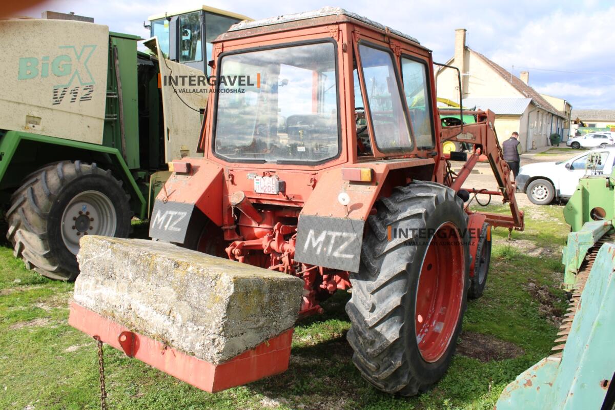 Traktor - MTZ 3