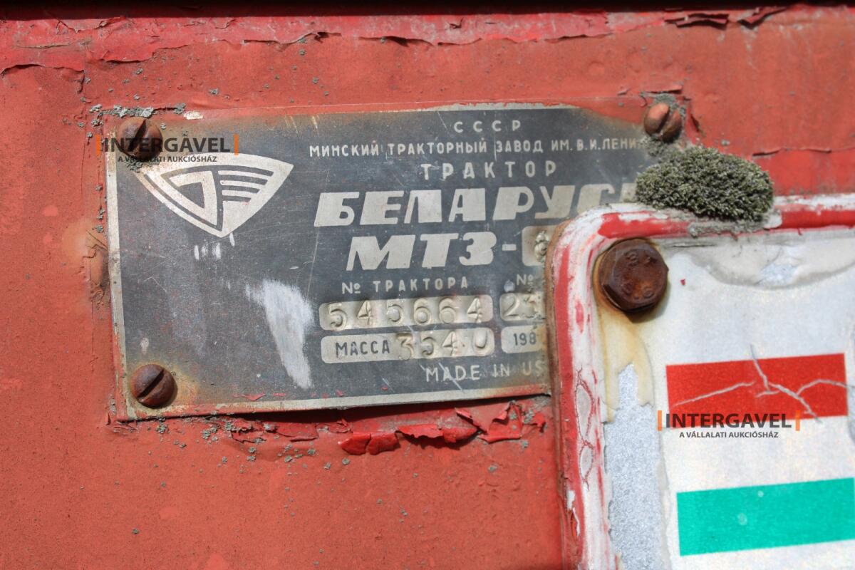 Traktor - MTZ 4