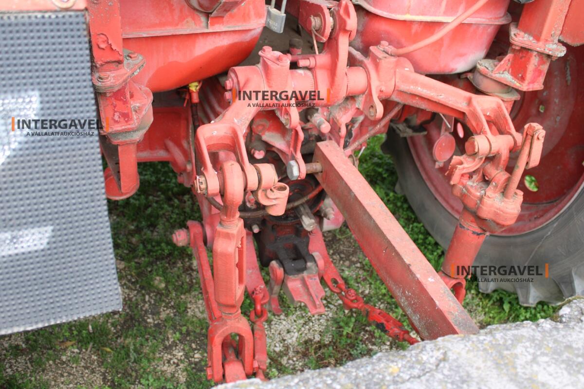 Traktor - MTZ 19