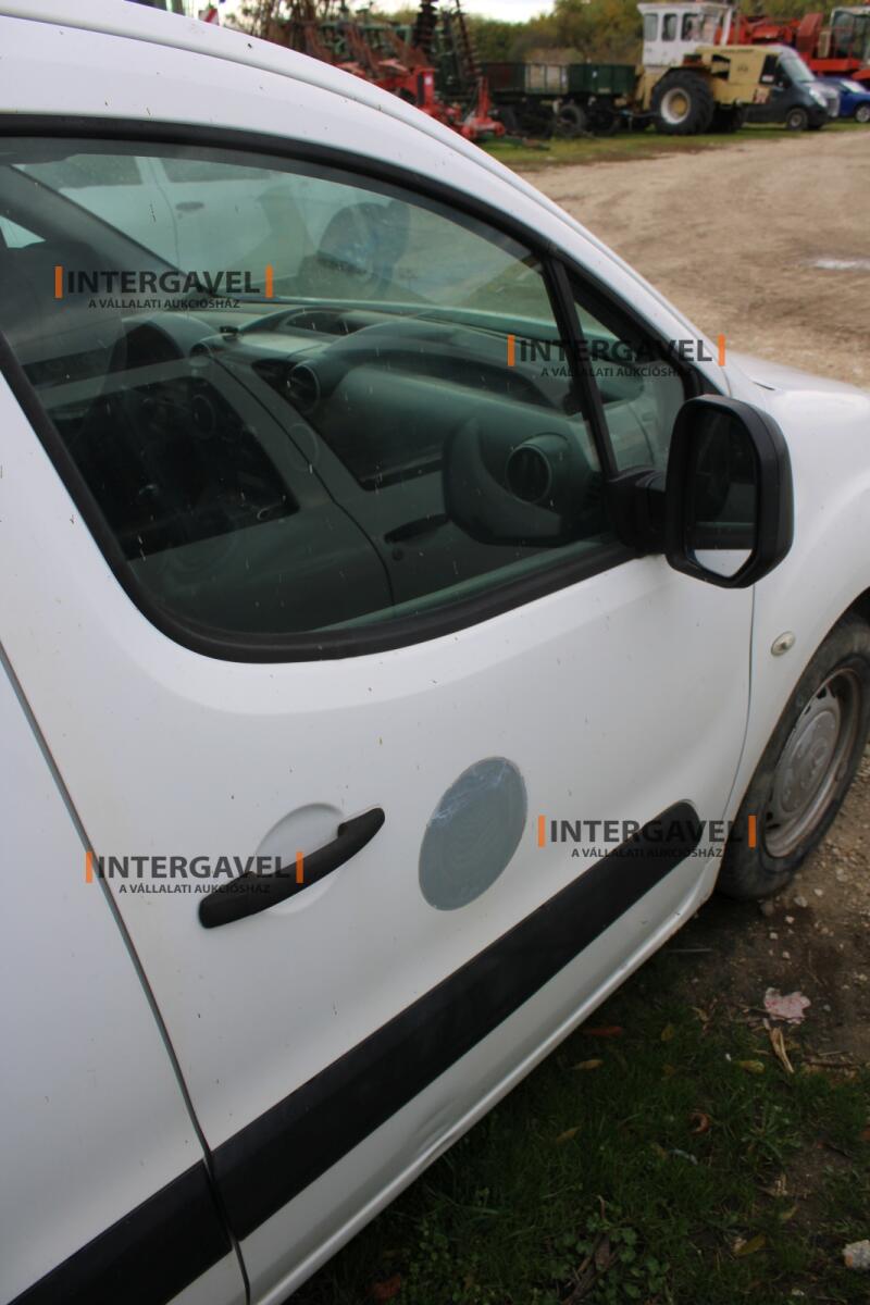 Kisteherautó - Citroen 21