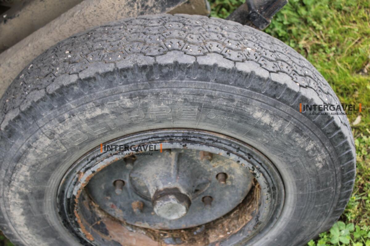 Pótkocsi - Mezőgép 12