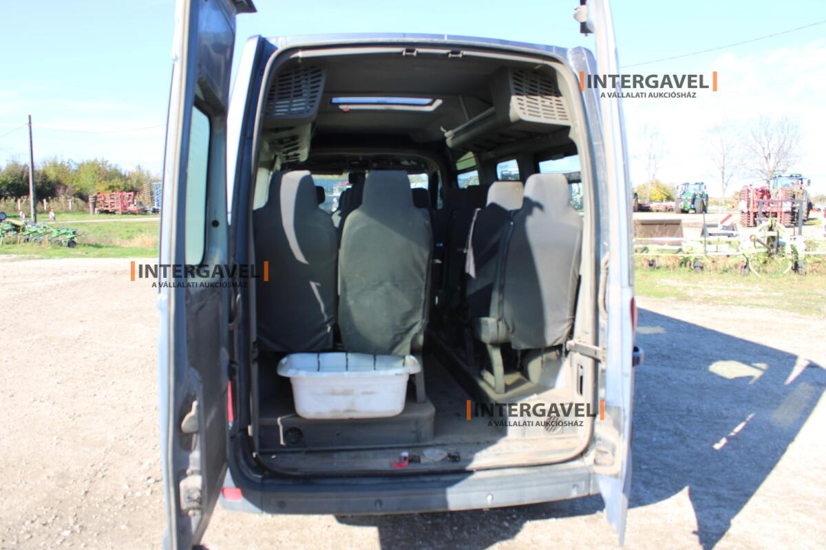 Kisbusz - Renault 16