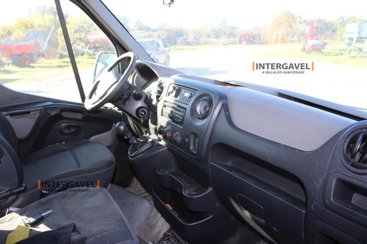 Kisbusz - Renault 34