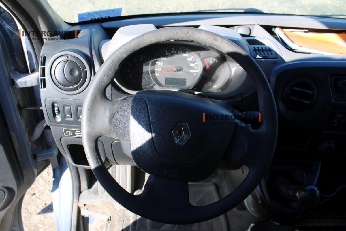 Kisbusz - Renault 39