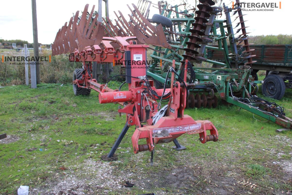 Eke - Gregoire Besson