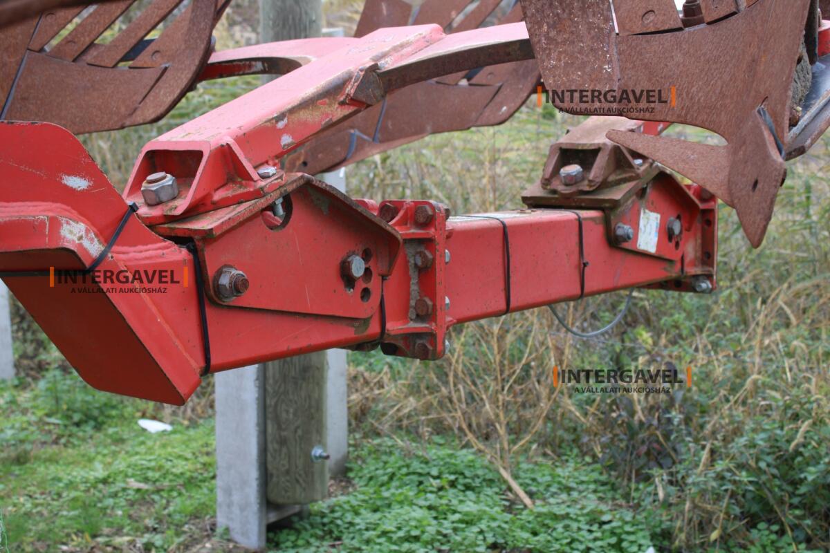 Eke - Gregoire Besson 17