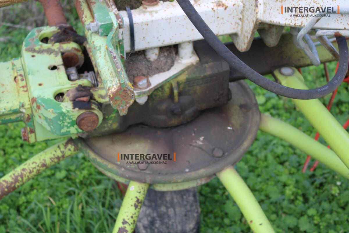 Rendterítő - Claas 6