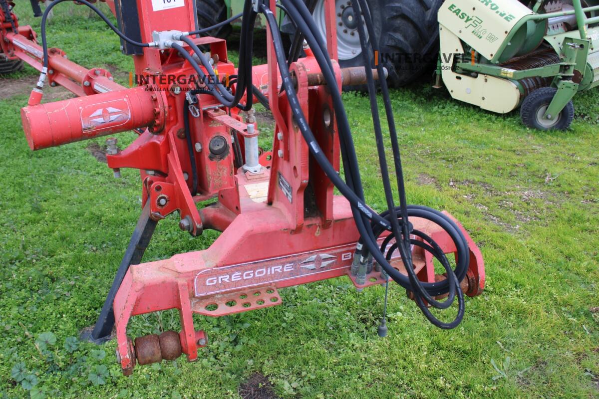 Eke - Gregoire Besson 6