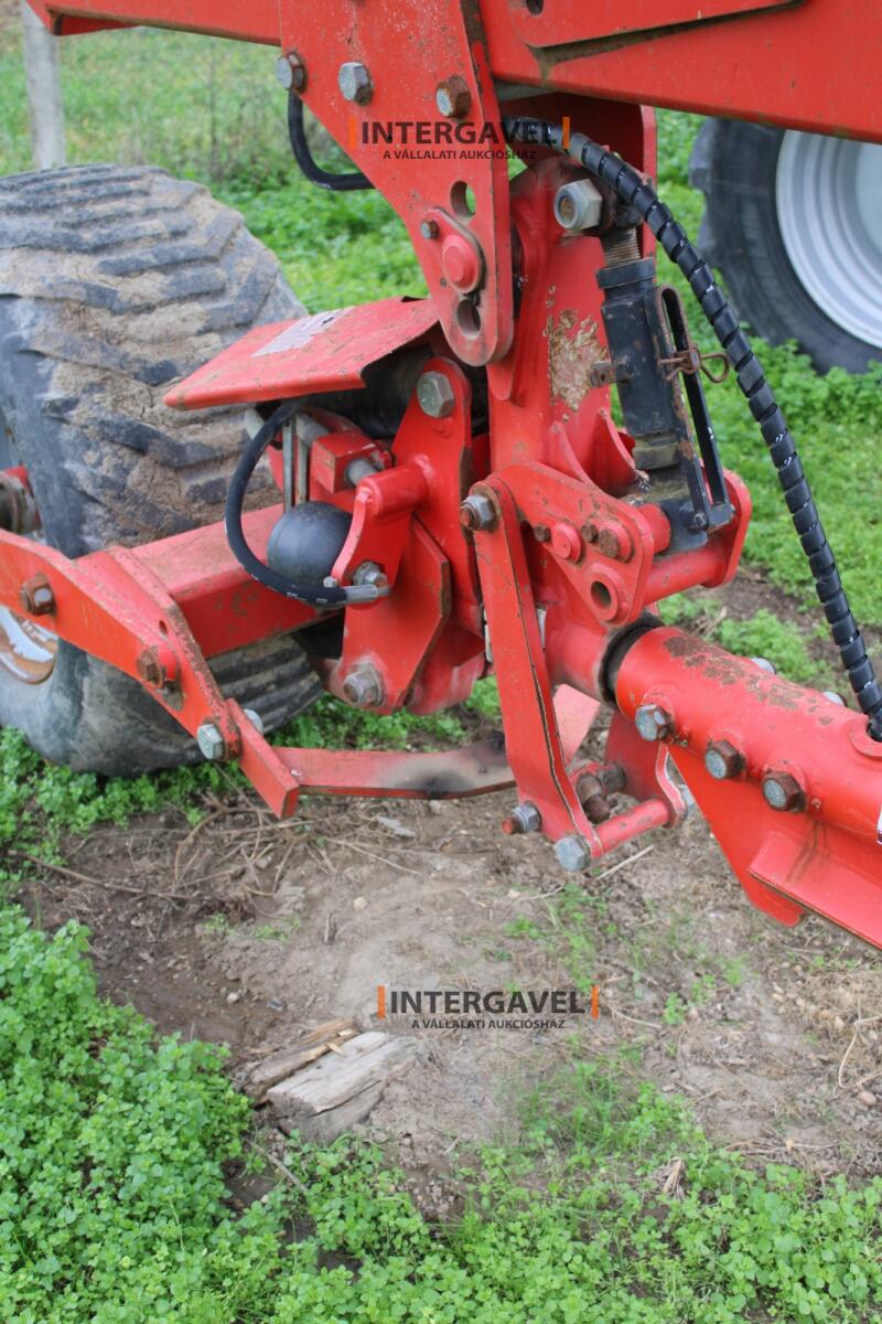 Eke - Gregoire Besson 17