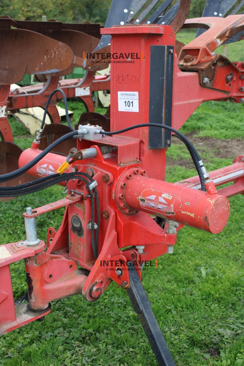 Eke - Gregoire Besson 19