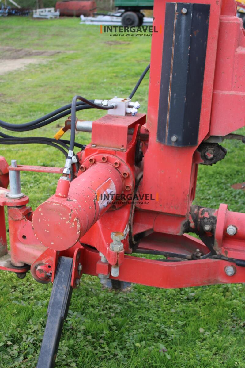 Eke - Gregoire Besson 20