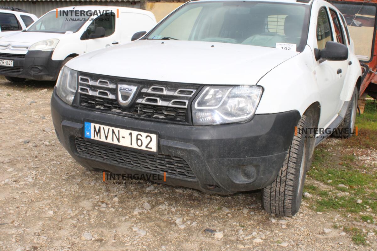 Kisteherautó - Dacia 5