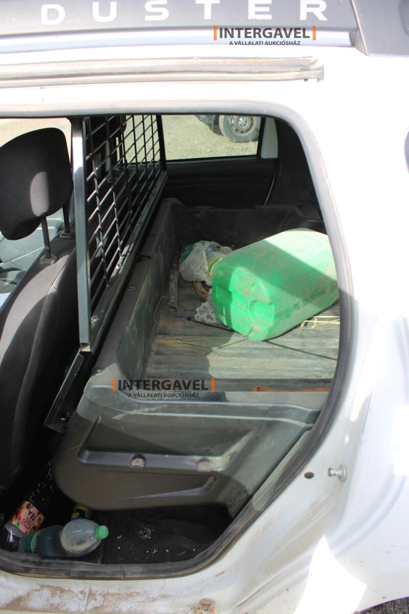 Kisteherautó - Dacia 19