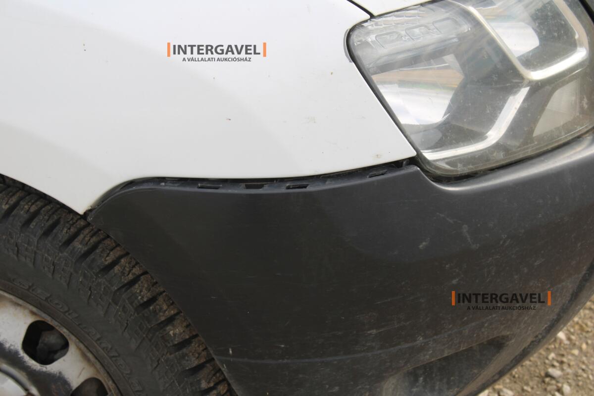 Kisteherautó - Dacia 22