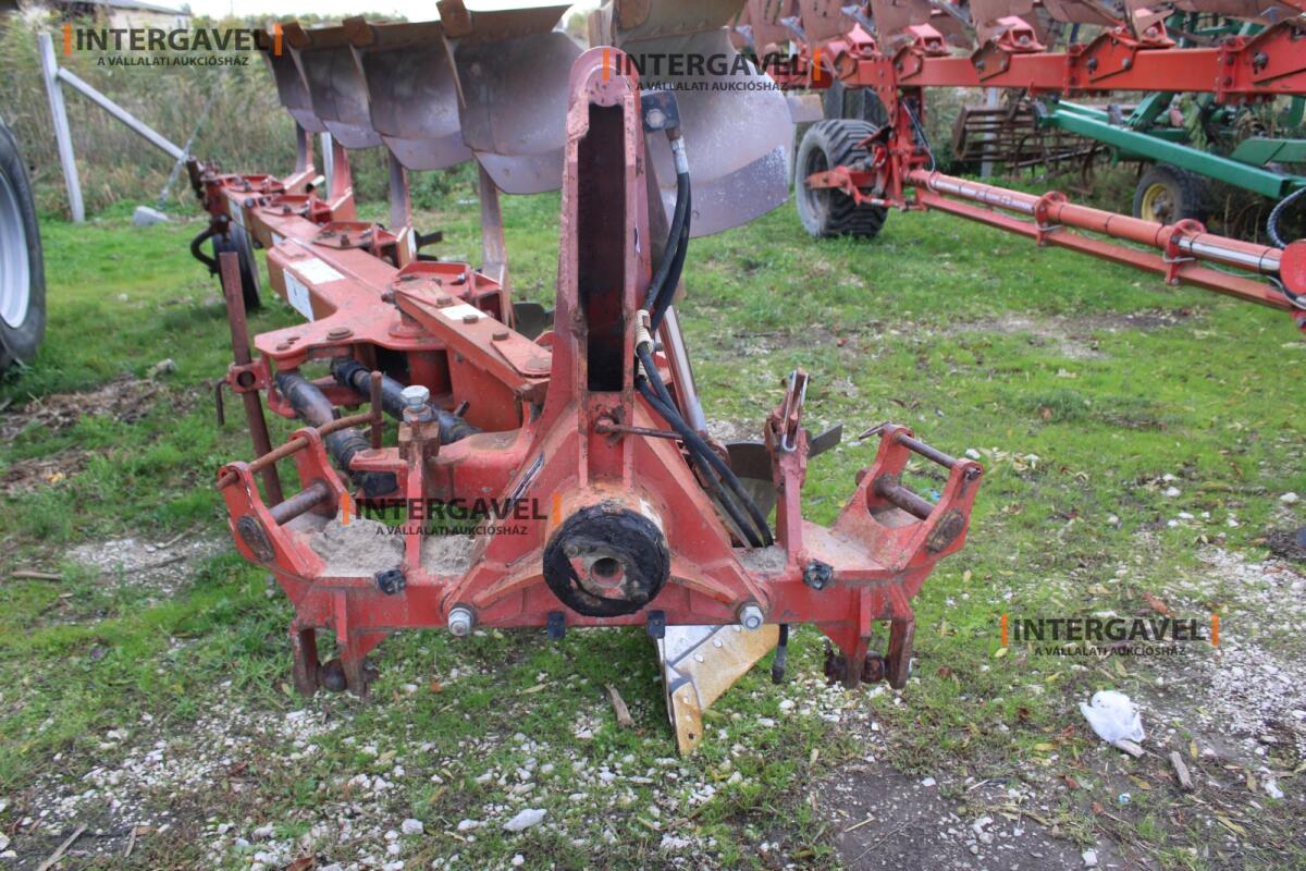 Eke - Gregoire Besson 6