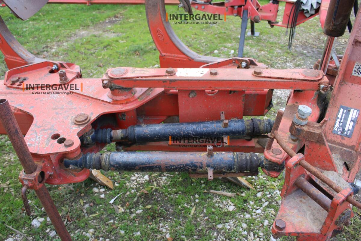 Eke - Gregoire Besson 9