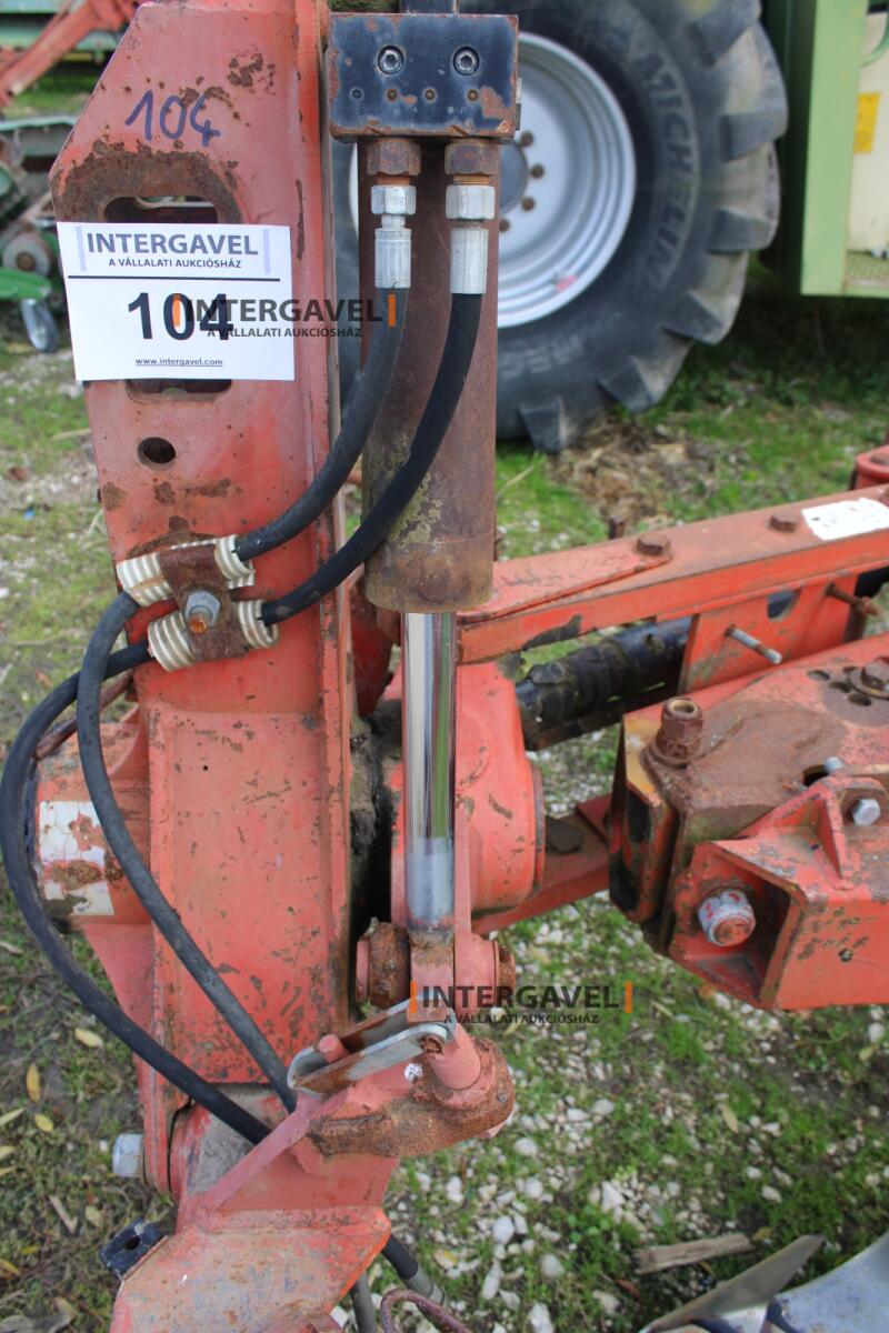 Eke - Gregoire Besson 21