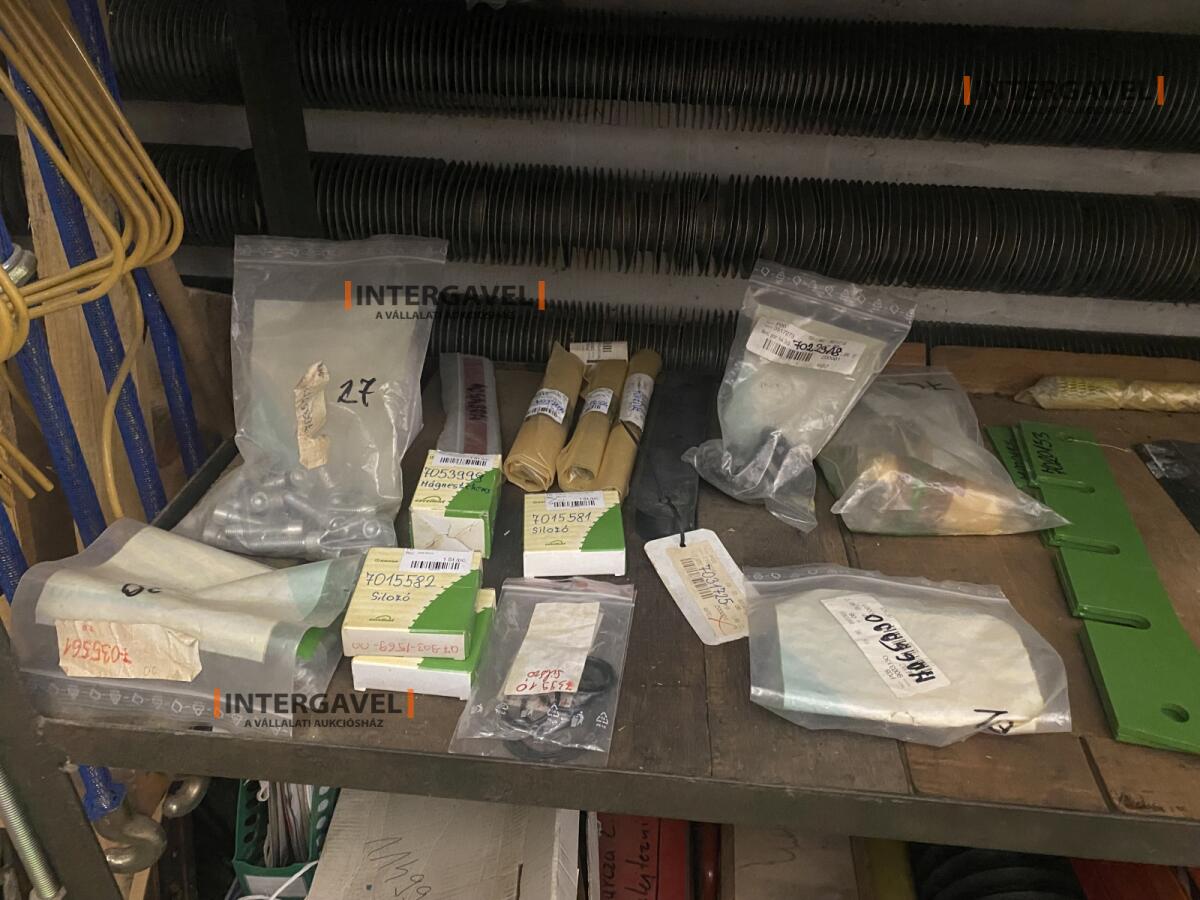 Alkatrész - Krone silózó