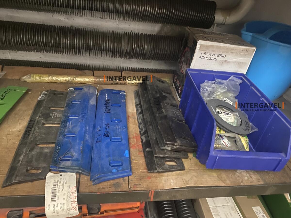 Alkatrész - Krone silózó 2