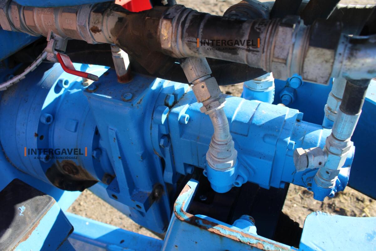 Etető kiosztó kocsi 26