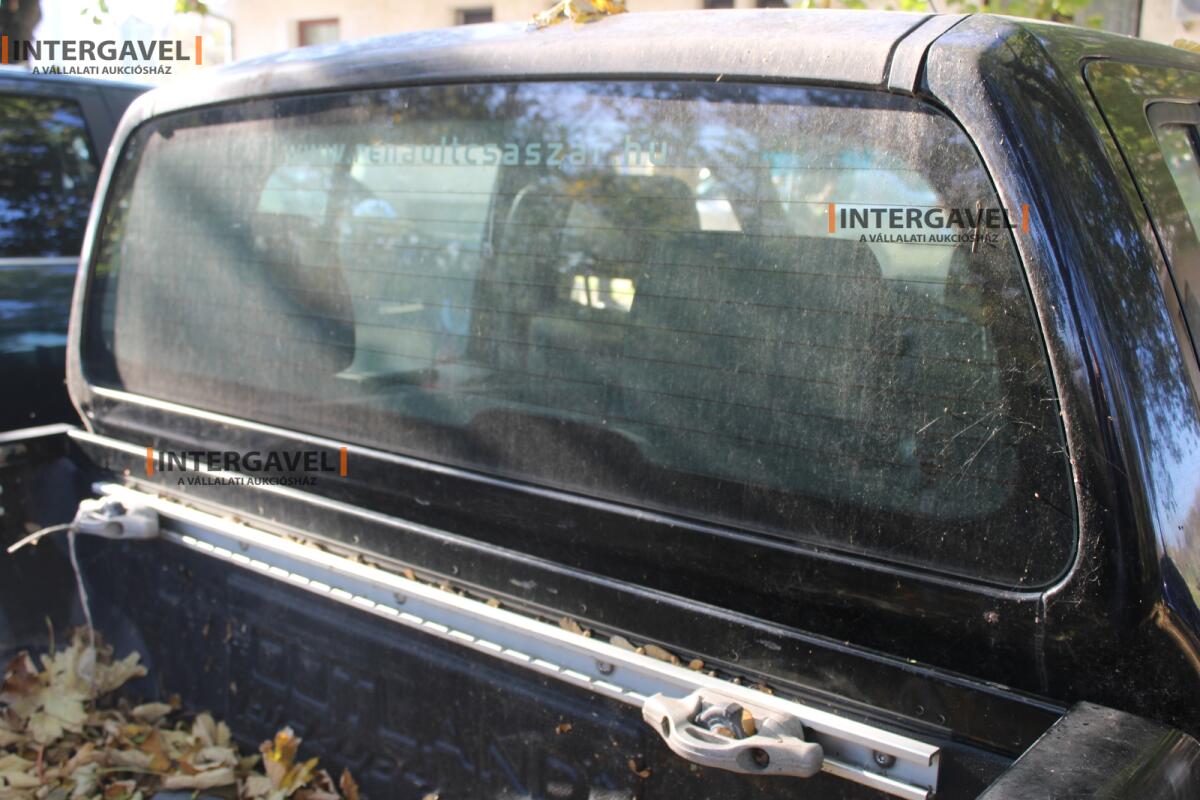 Terepjáró - Nissan 14