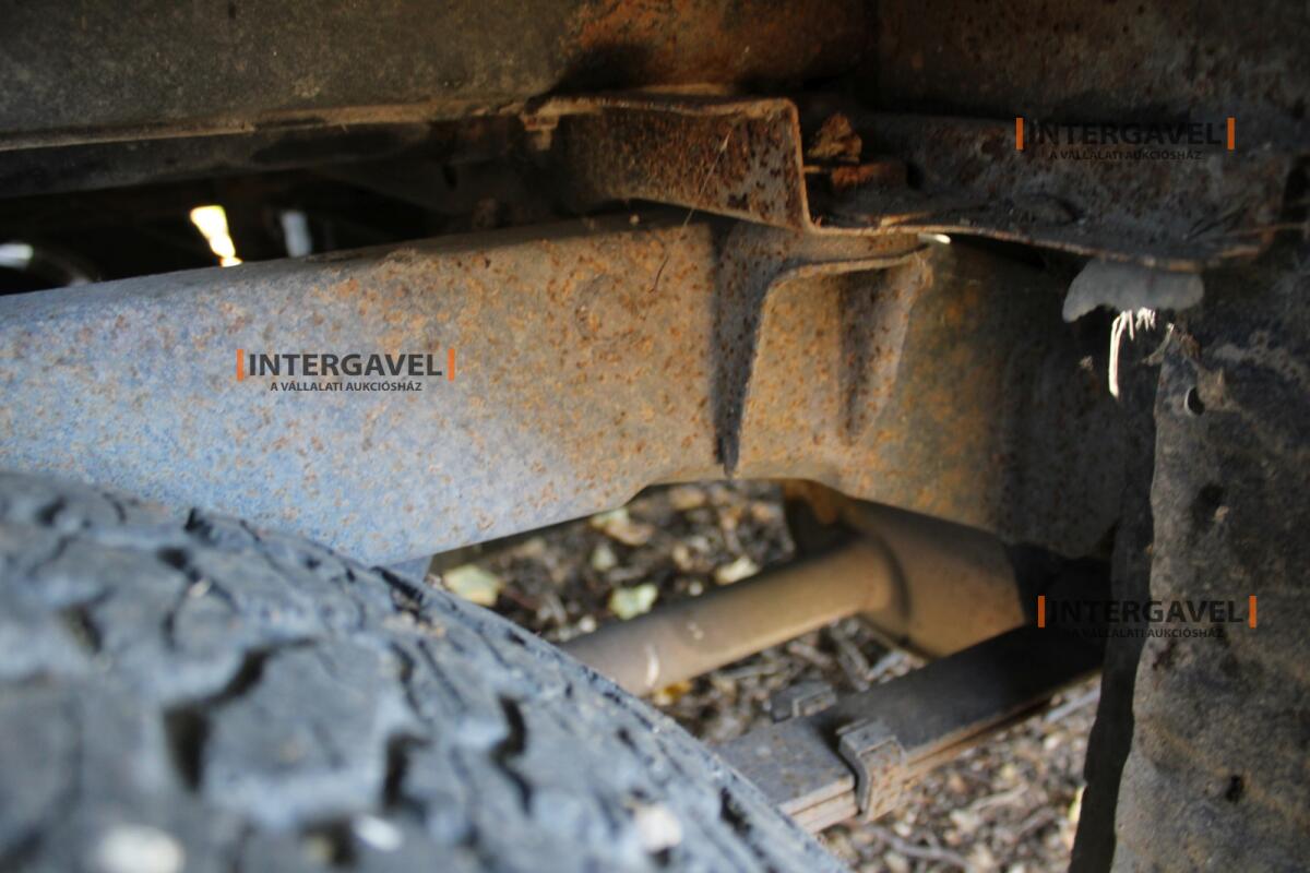 Terepjáró - Nissan 18