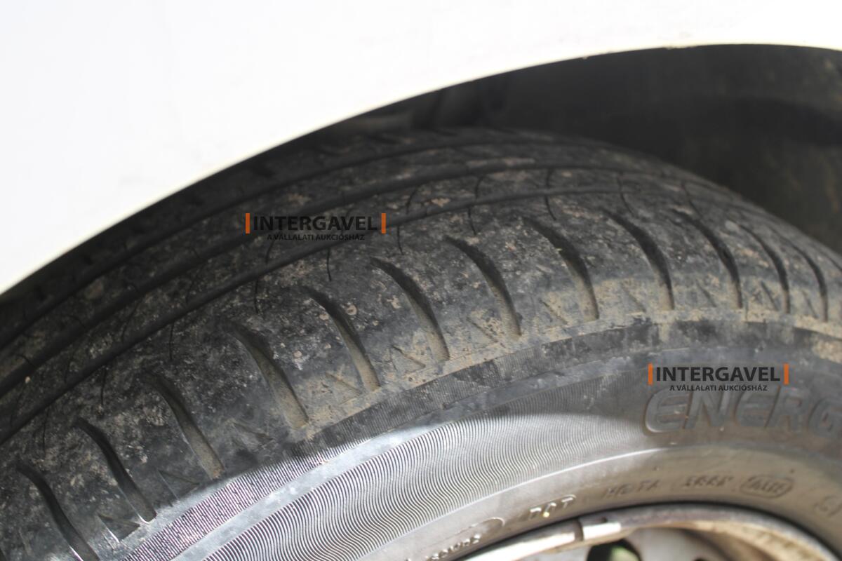 Kisteherautó - Citroen 11