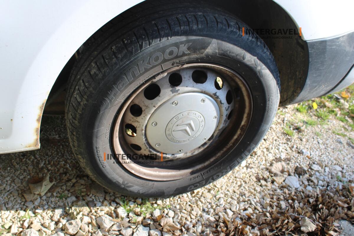 Kisteherautó - Citroen 15