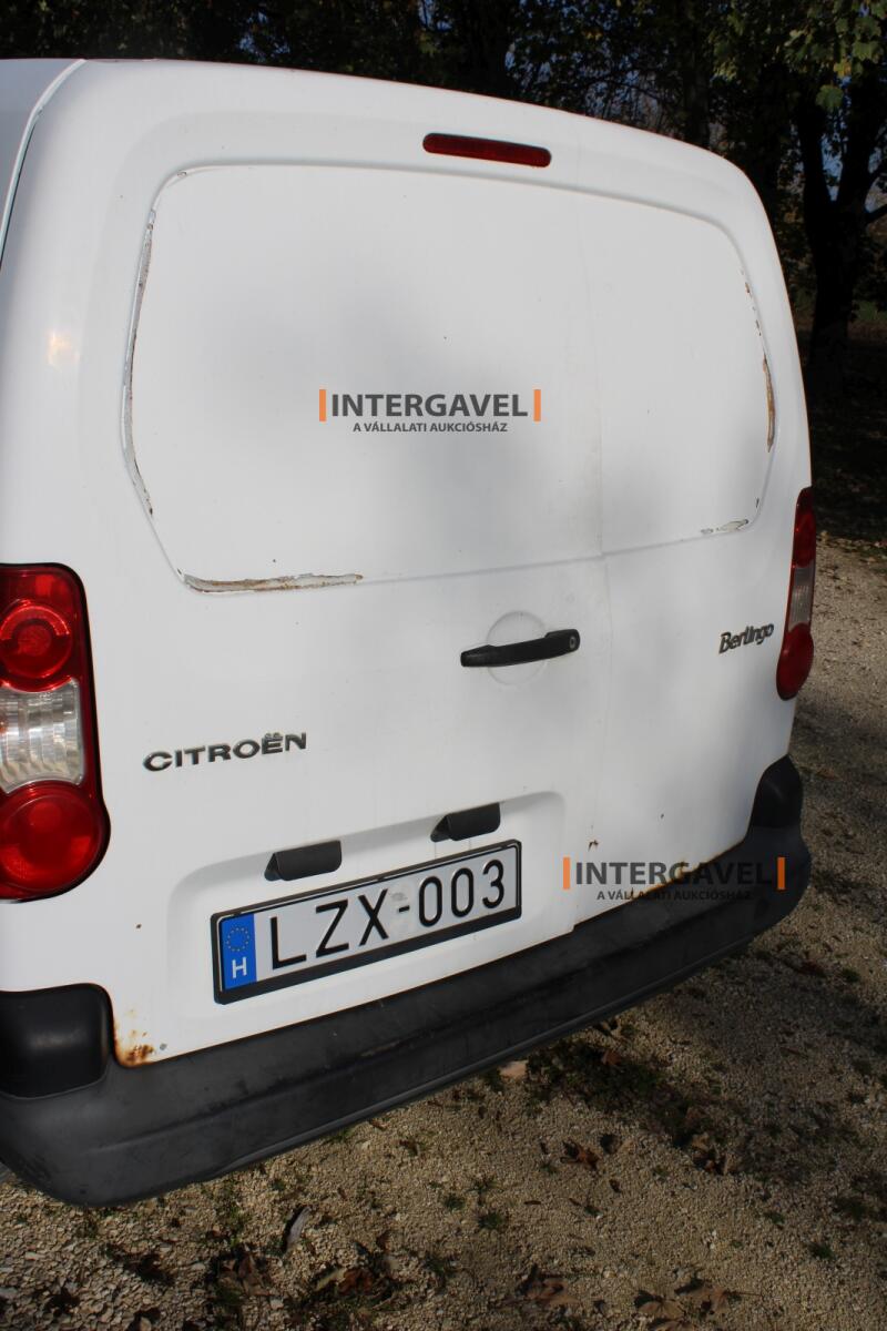 Kisteherautó - Citroen 18