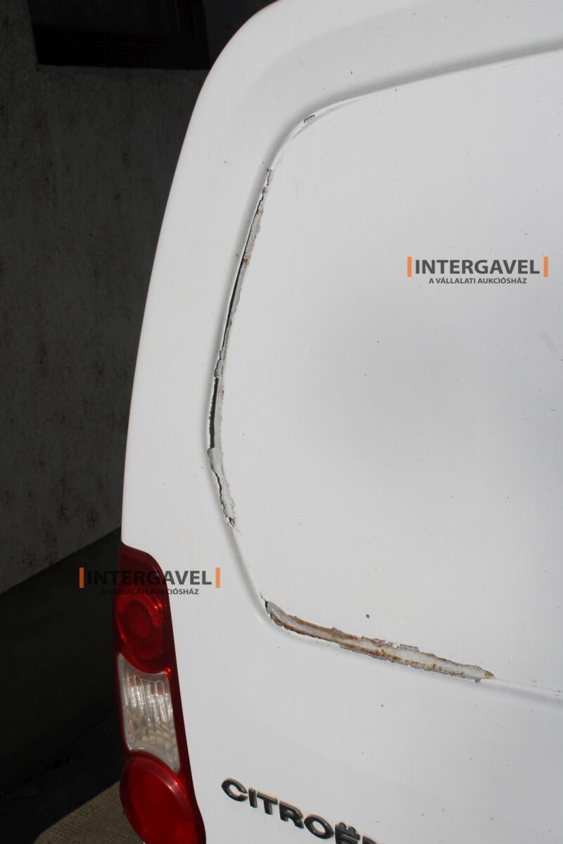 Kisteherautó - Citroen 21
