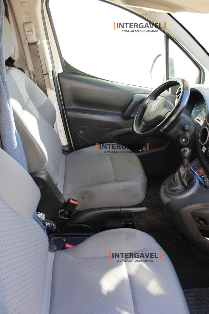 Kisteherautó - Citroen 38