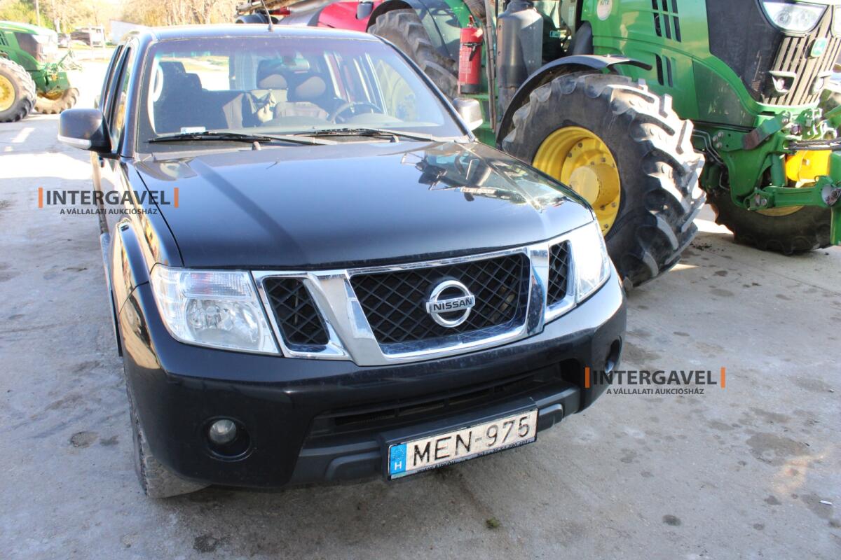 Terepjáró - Nissan 5