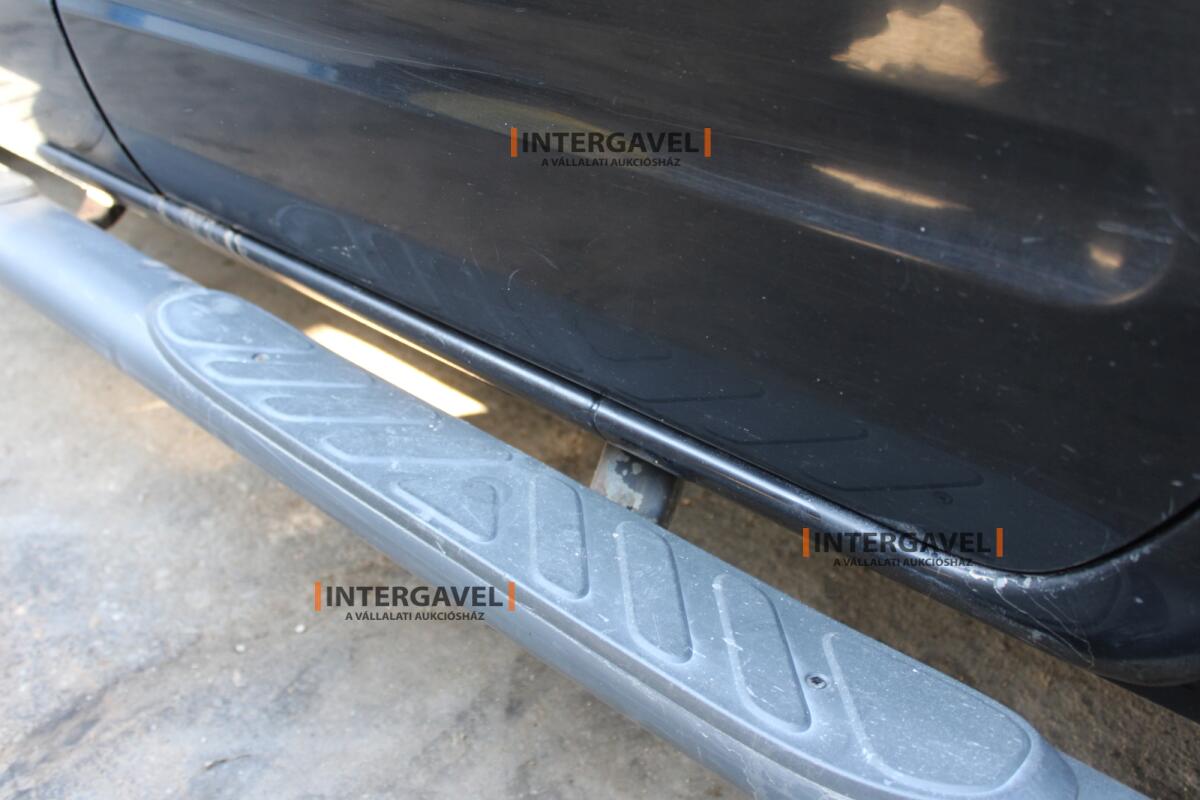 Terepjáró - Nissan 11