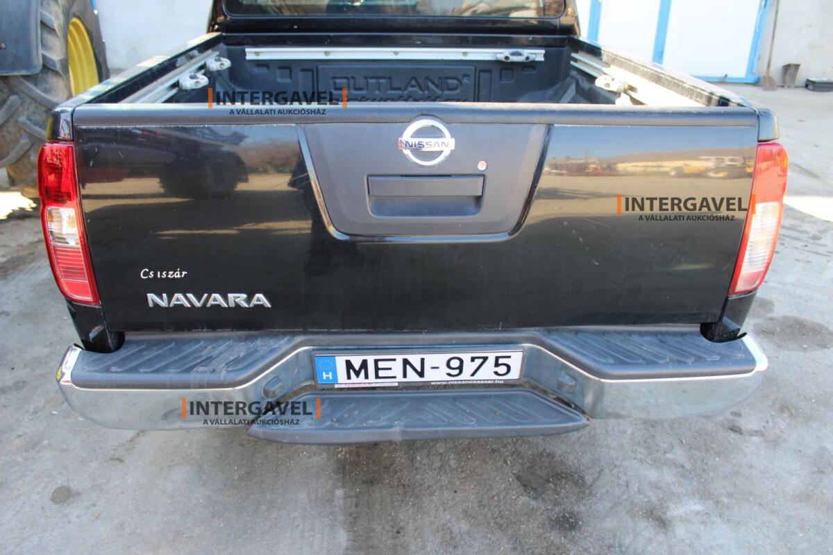 Terepjáró - Nissan 16