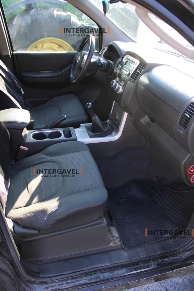 Terepjáró - Nissan 41