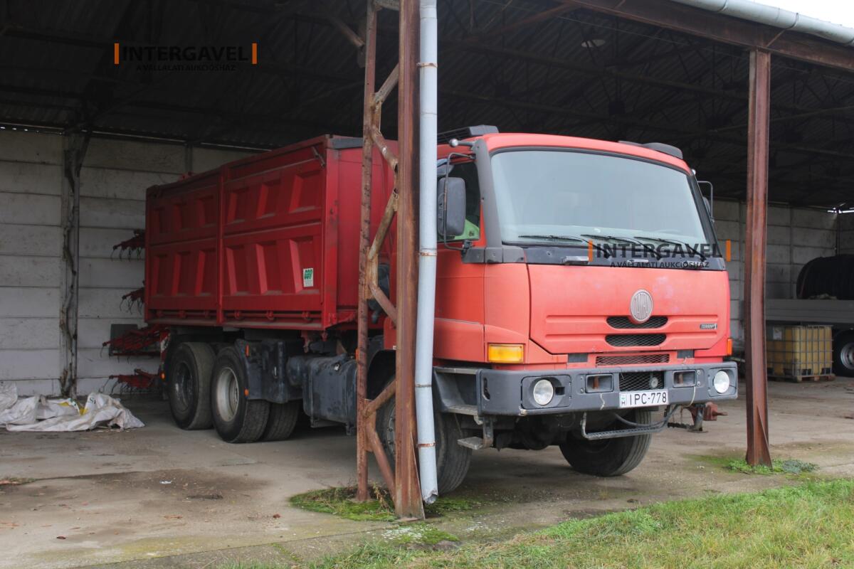 Truck - Tatra 2
