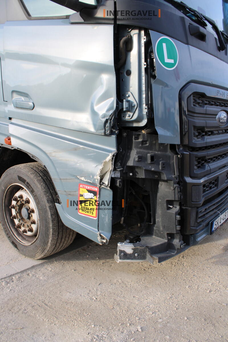 Ford F-Max nyergesvontató 4