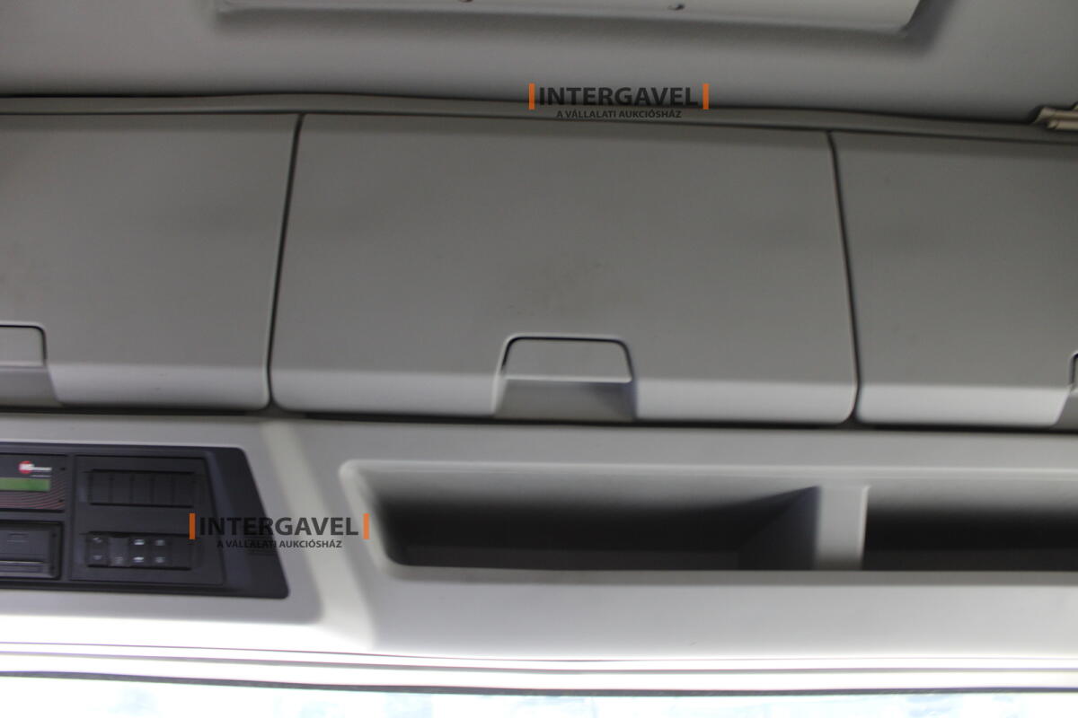 Ford F-Max nyergesvontató 19