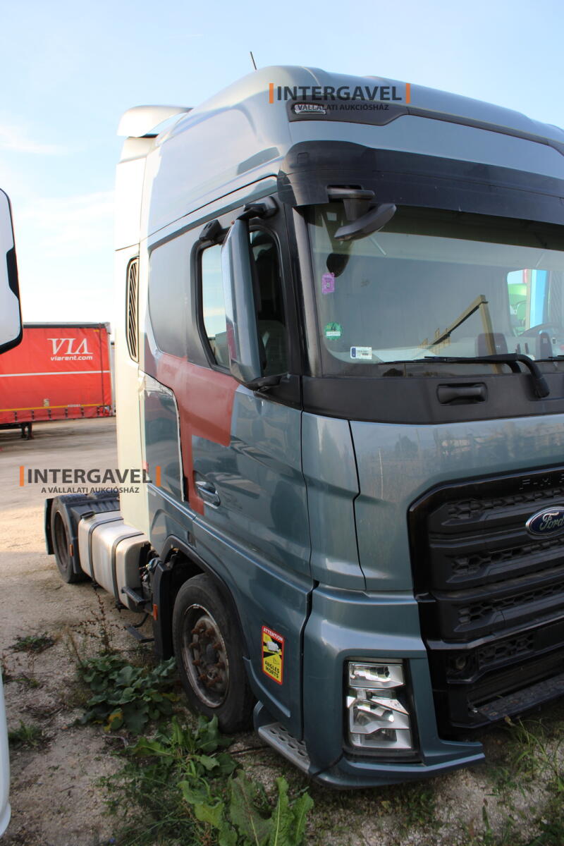 Ford F-Max nyergesvontató 2