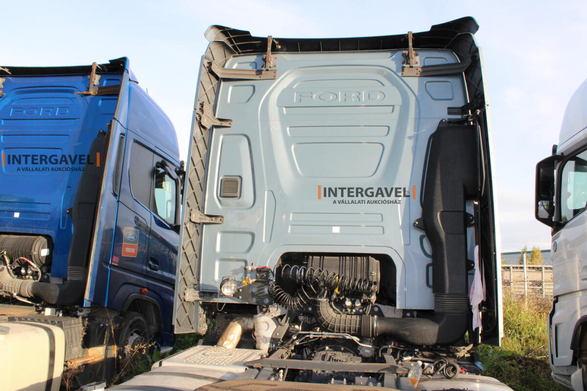 Ford F-Max nyergesvontató 8