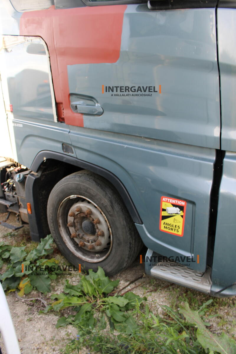 Ford F-Max nyergesvontató 12