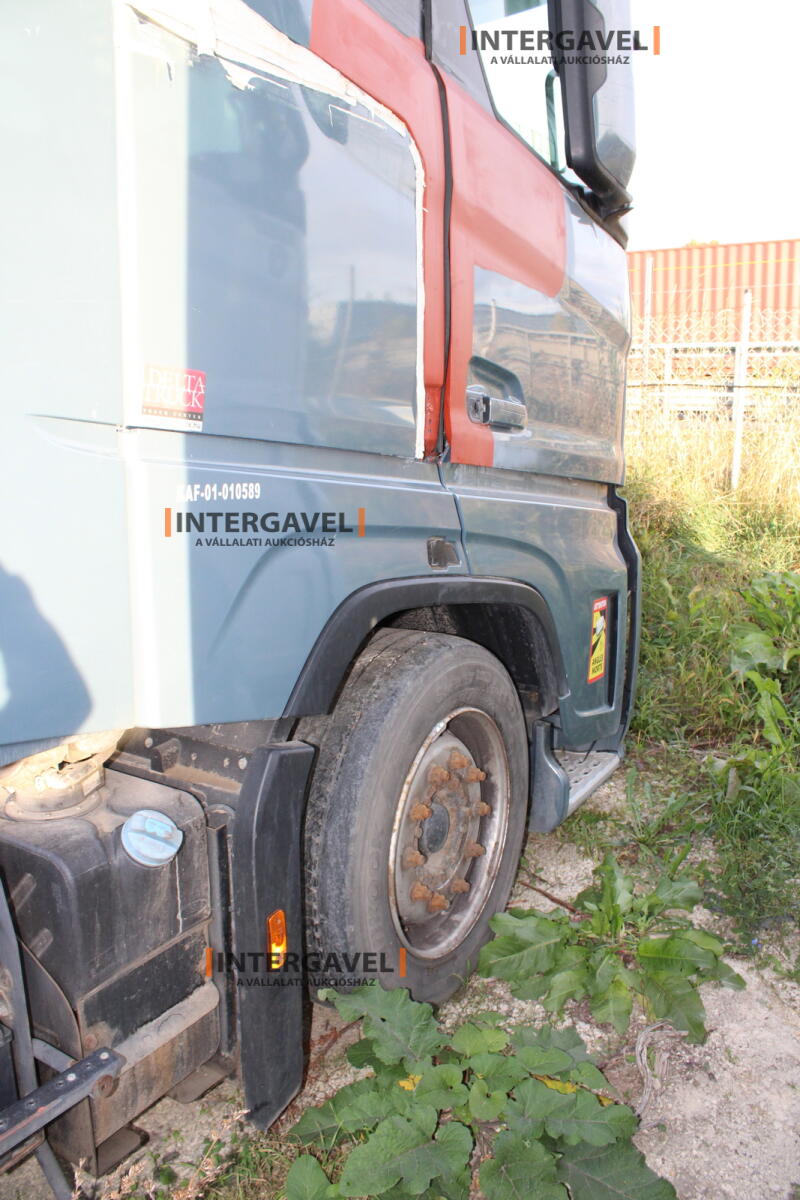 Ford F-Max nyergesvontató 14